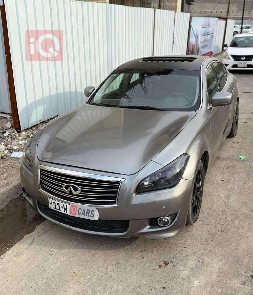 ئینفینیتی M37